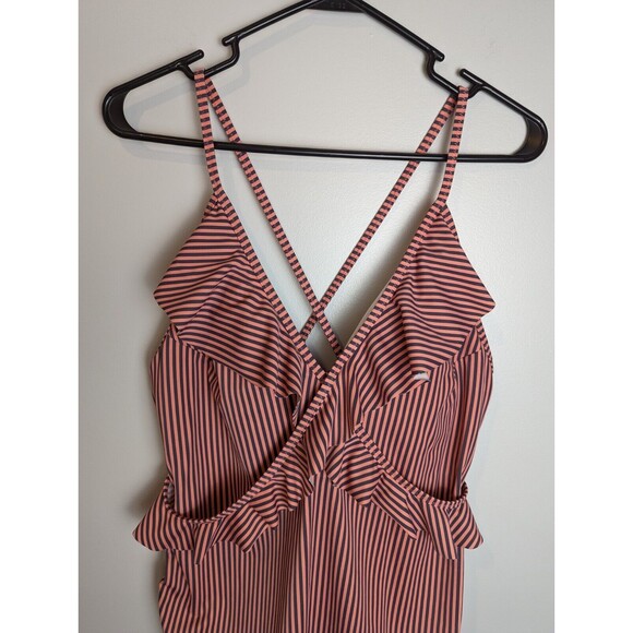 Motherhood Maternity Ruffle Front Tankini Top Striped Pink UPF50+ Size Large 1pc - Picture 3 of 11